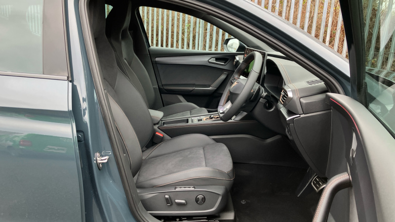 CUPRA Leon 1.5 eTSI 150 V2 5dr DSG [18Inch  alloy] Petrol Hatchback